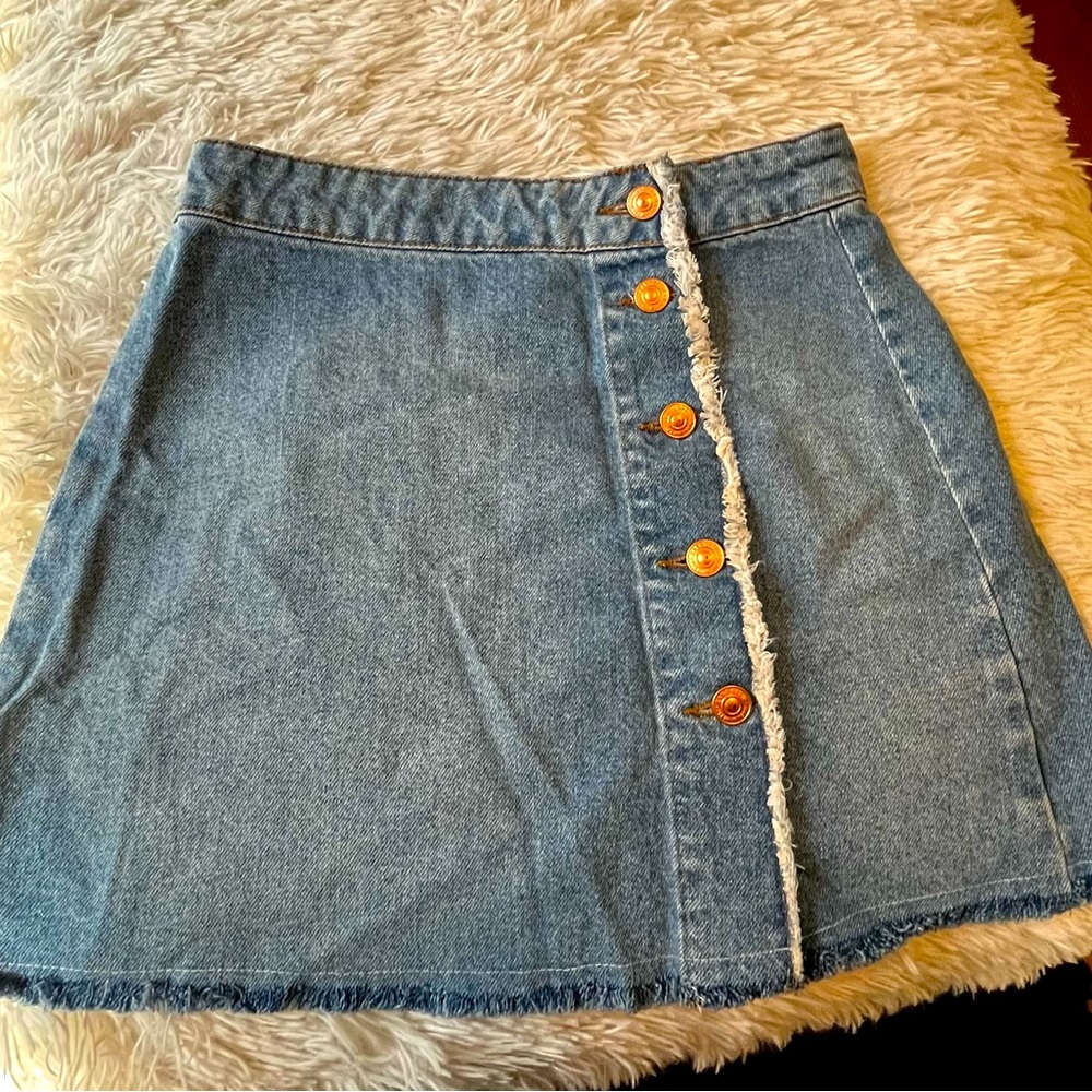 Zara basic Denim skirt in XS